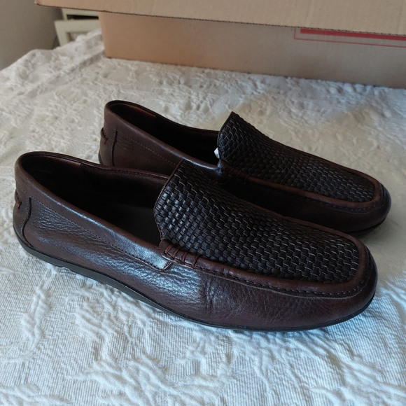 TOMMY BAHAMA " NAPLES" LEATHER WOVEN LOAFER - Picture 1 of 9